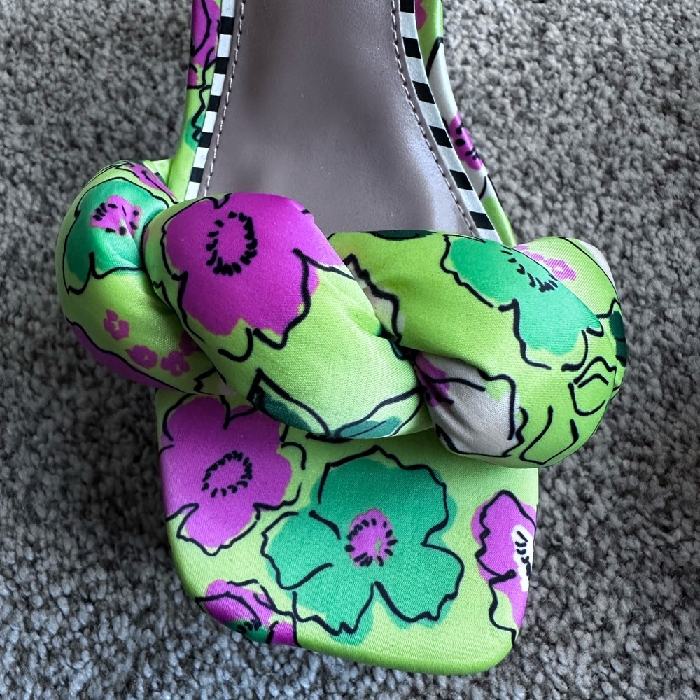 Betsey Johnson Floral Women's Heels - Green and Pink - Picture 4 of 4